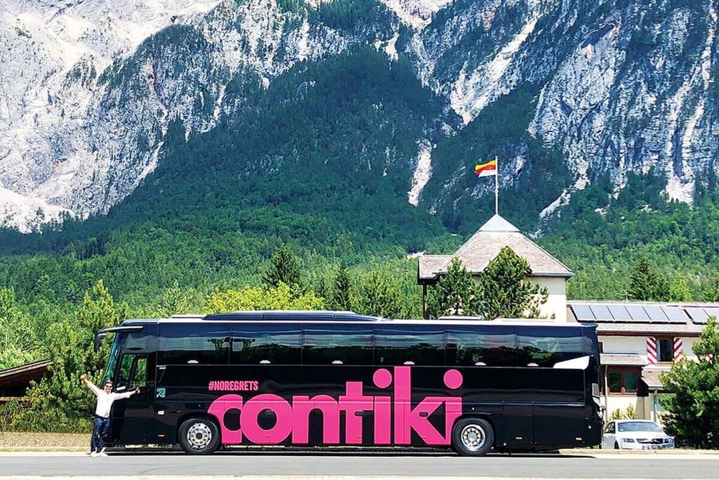 Contiki coach - Tracoin partners